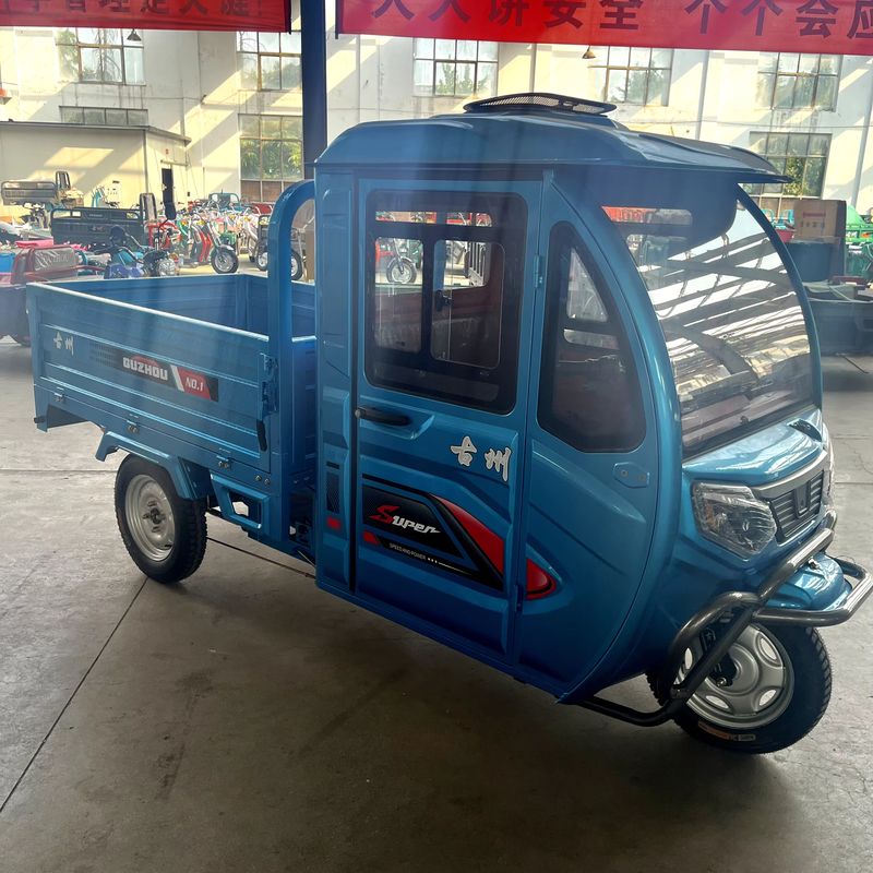 Electric Cargo Tricycle: High Capacity & Long Range for Efficient Transport 2