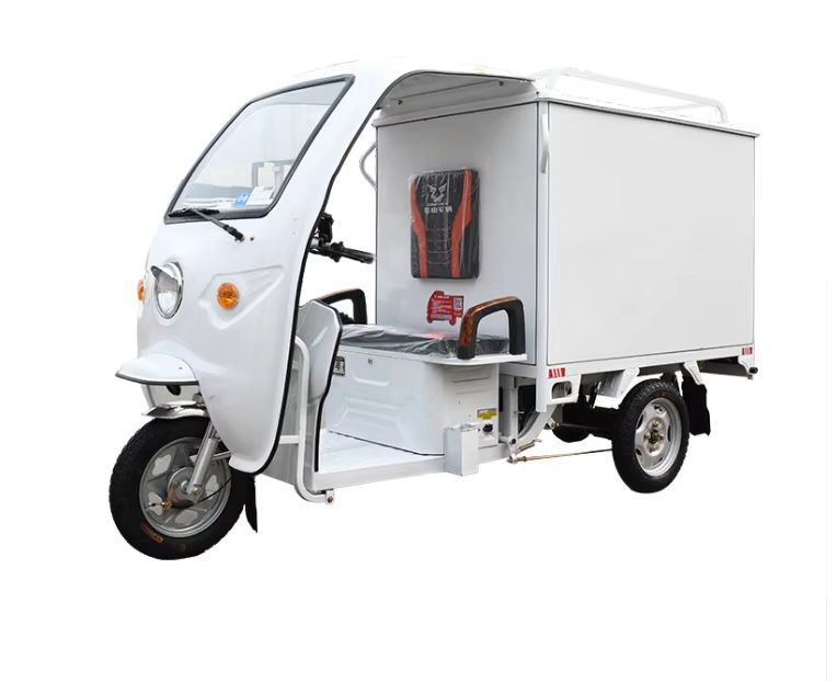 Electric Delivery Tricycle for Efficient Cargo Handling and Urban Logistics 2