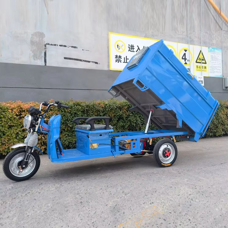 Electric Three-Wheeled Sanitation Vehicle for Efficient Waste Transport 2