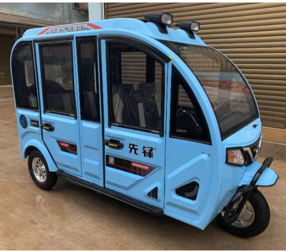 High-Performance Electric Tricycle for Efficient Cargo Delivery Solutions 3